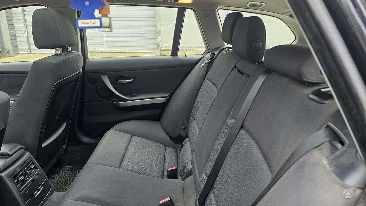 BMW 320, 2.0 l., wagon