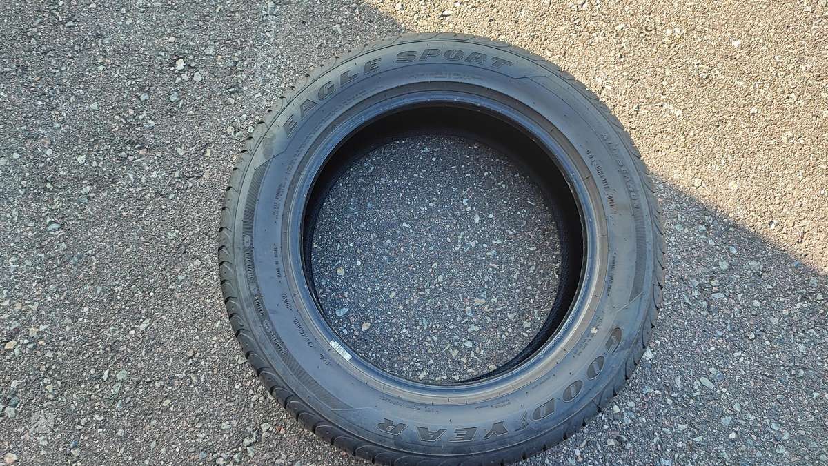 Goodyear Eagle Sport, всесезонные 225/60 R18