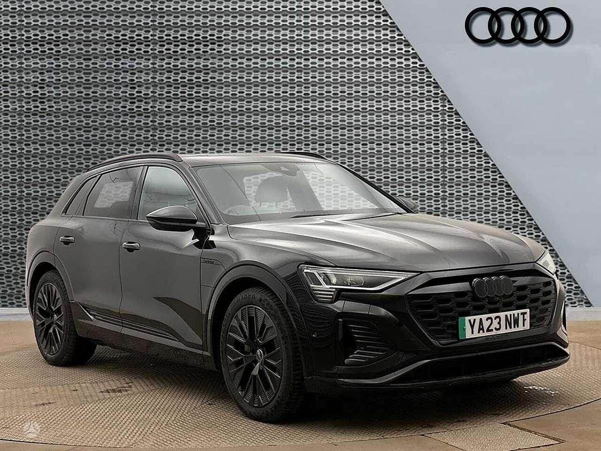 Audi Q8 e-tron, Komplektinis priekis