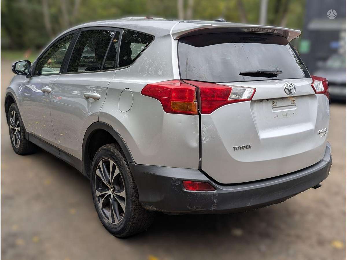 Toyota RAV4 engine