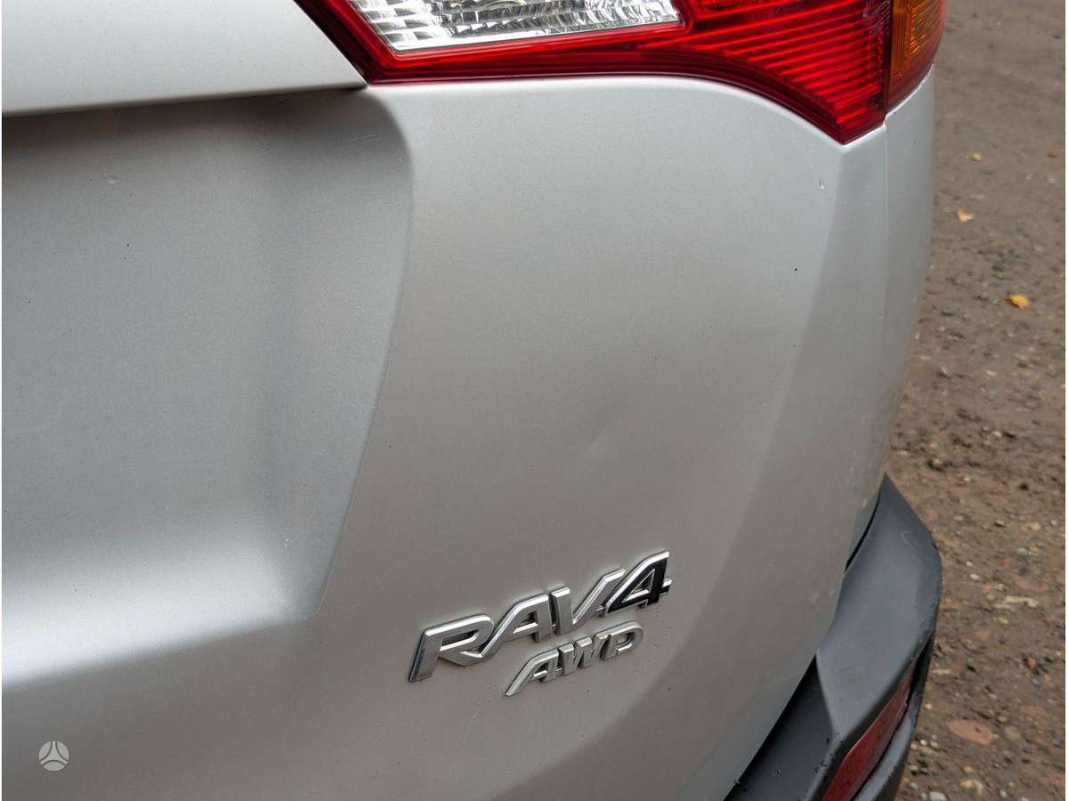 Toyota RAV4 dzinējs