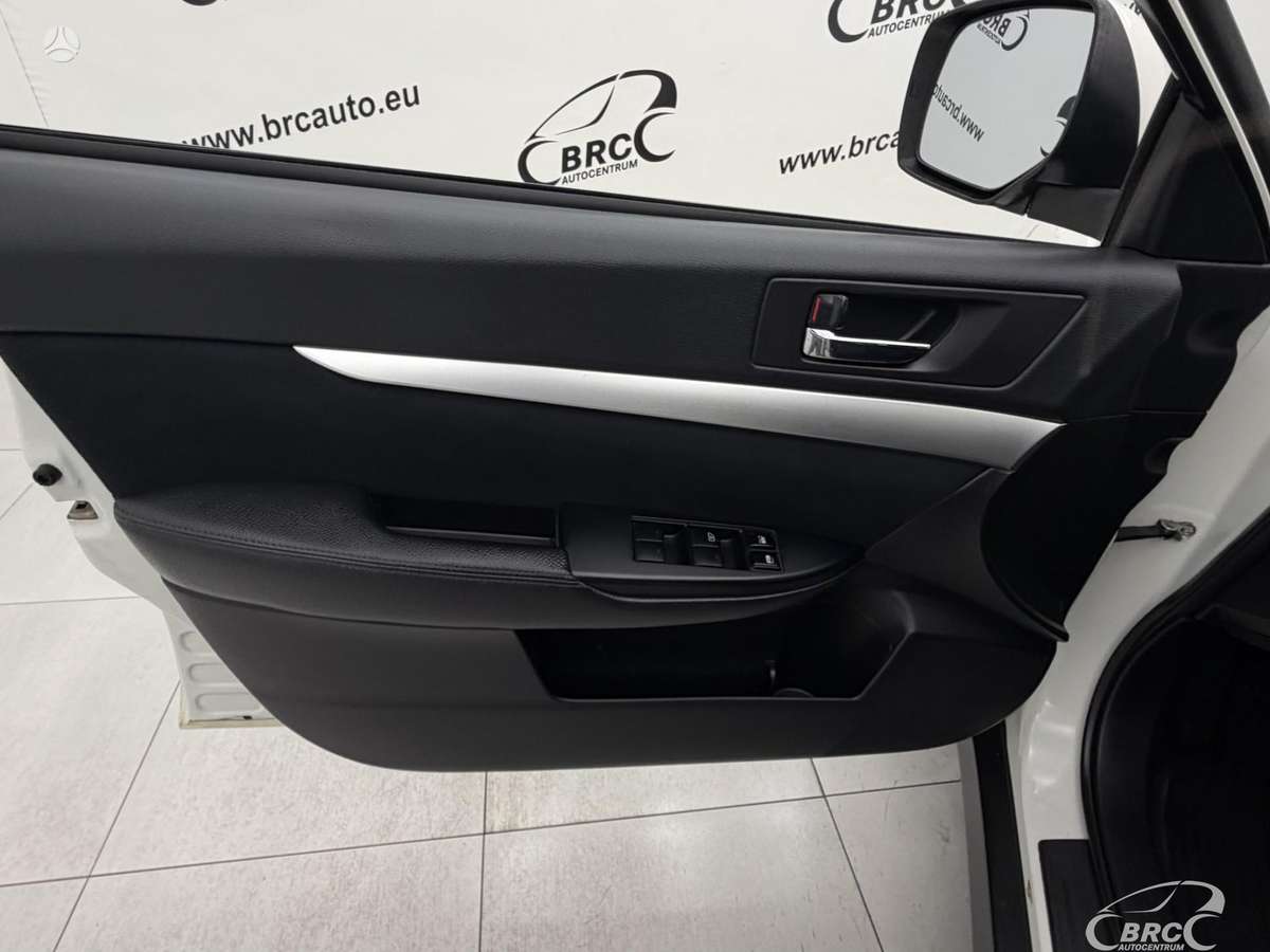 Subaru Outback, 2.5 l., Универсал
