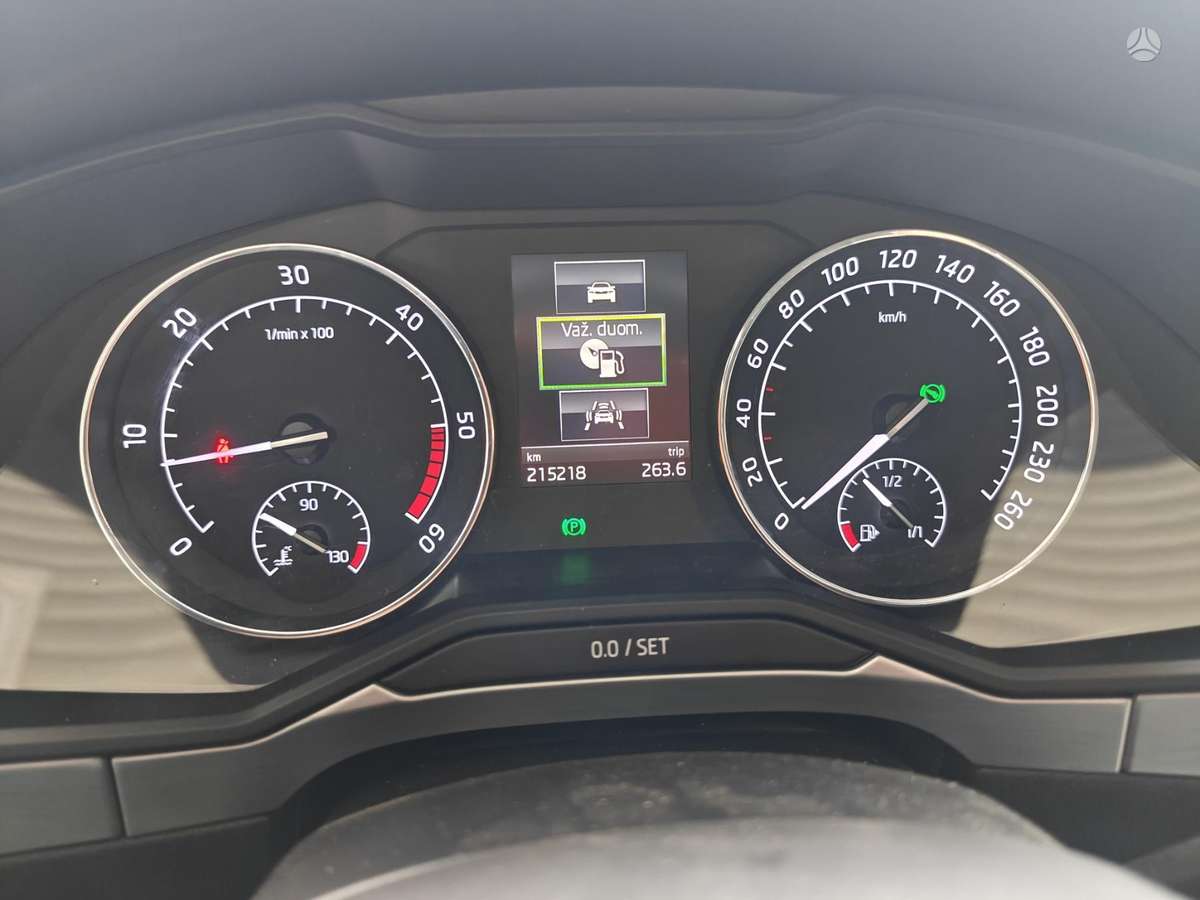 Skoda Superb, 1.6 l., Универсал
