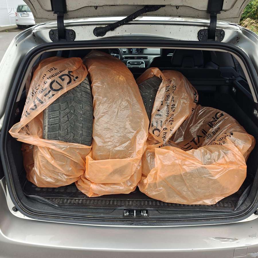 Volvo V70, 2.0 l., Универсал