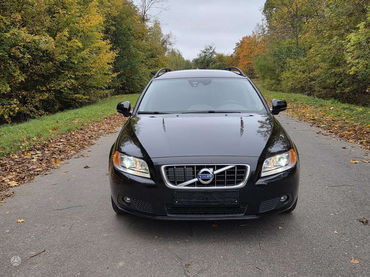 Volvo V70, 2.0 l., Универсал