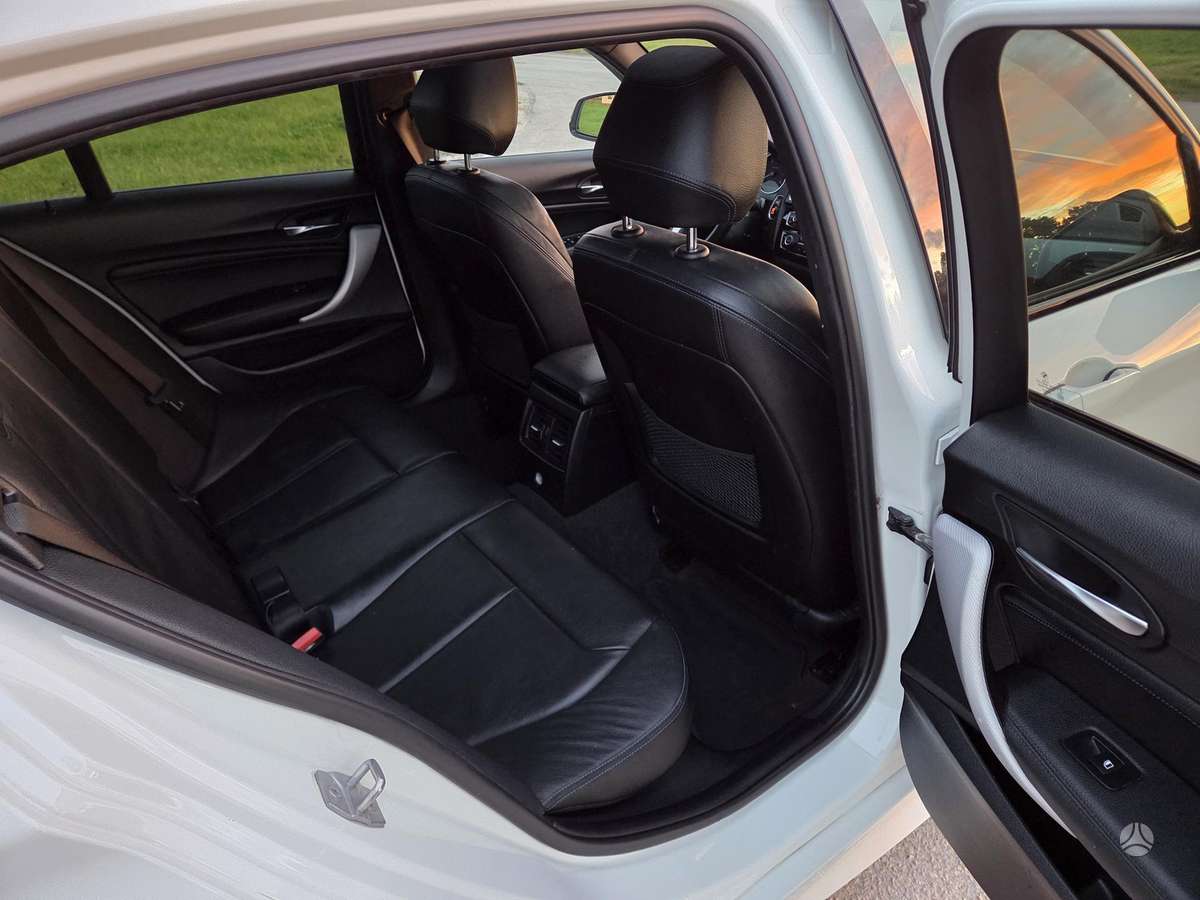 BMW 120, 2.0 l., Хэтчбек