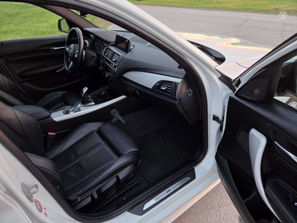 BMW 120, 2.0 l., Хэтчбек
