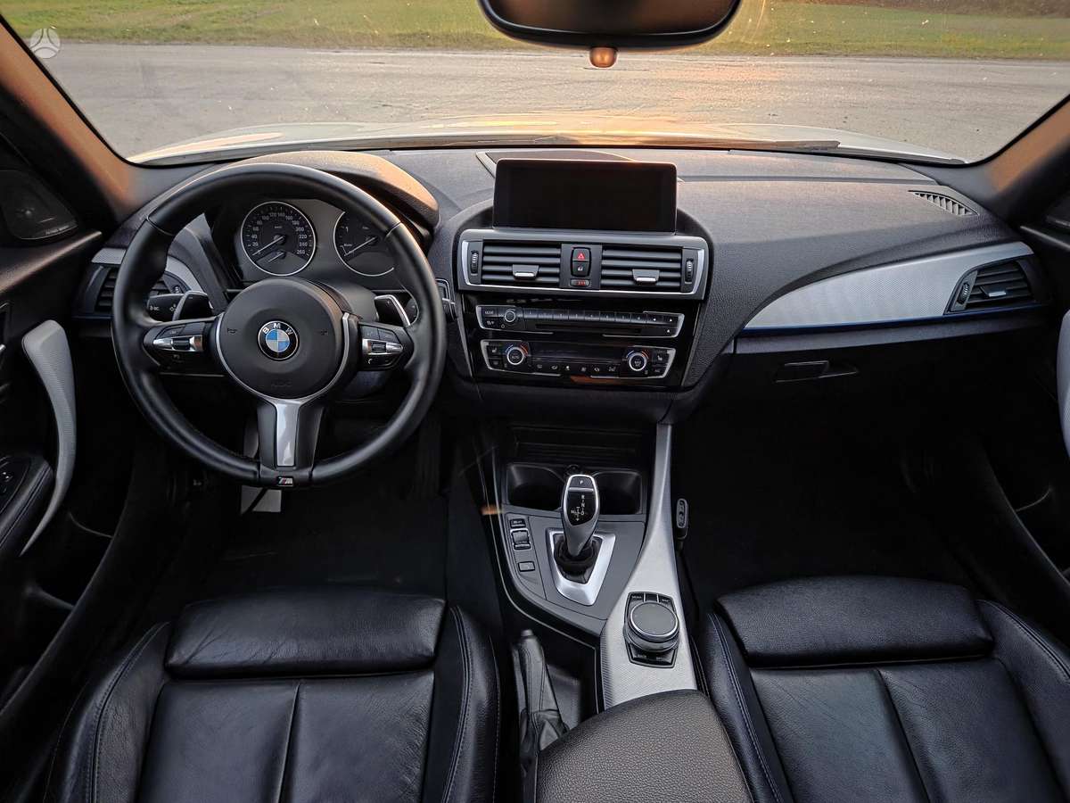 BMW 120, 2.0 l., Хэтчбек