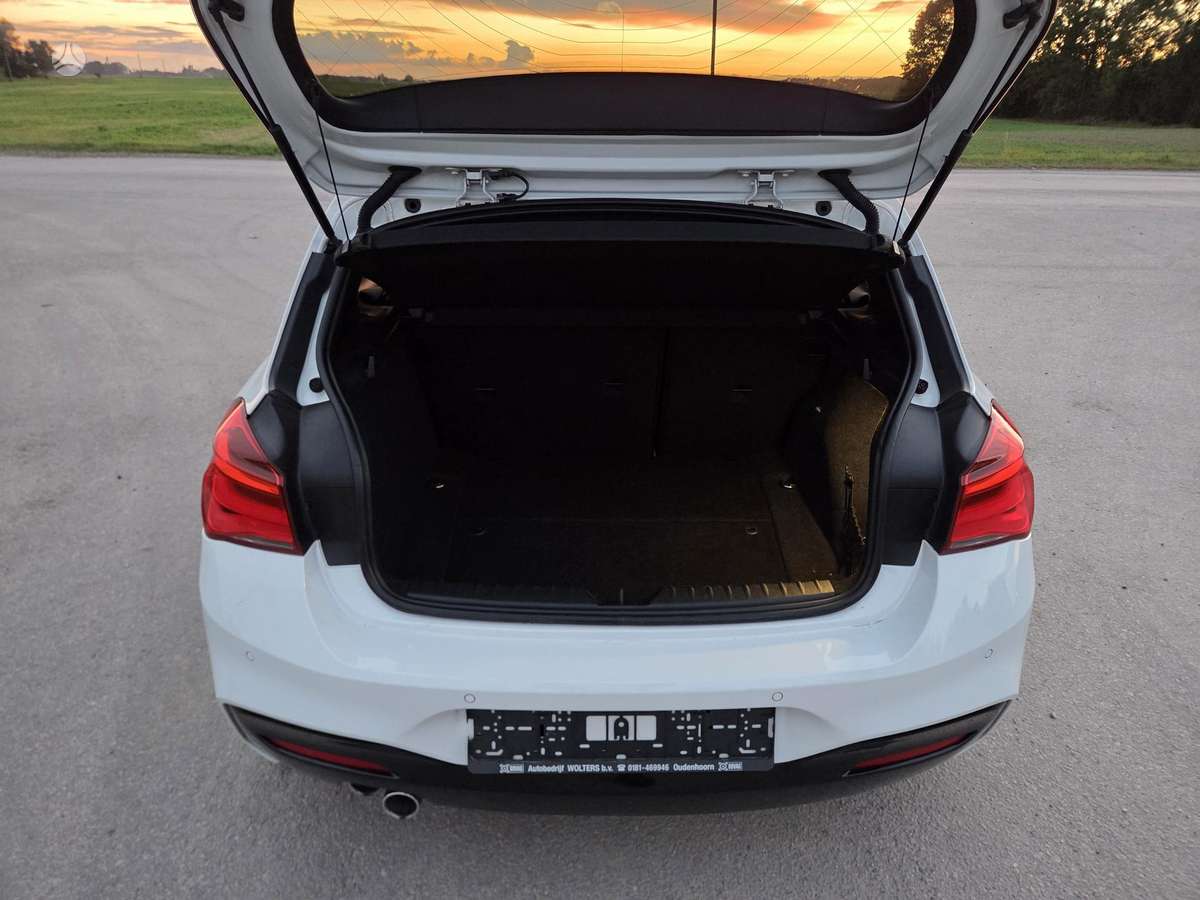 BMW 120, 2.0 l., Хэтчбек