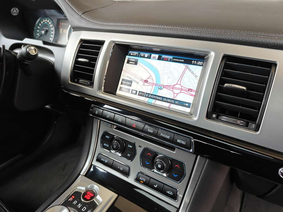 Jaguar XF, 3.0 l., wagon
