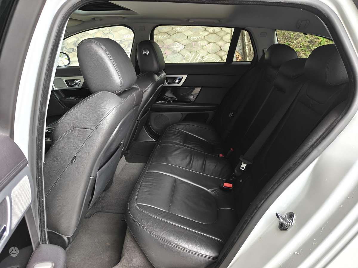 Jaguar XF, 3.0 l., wagon