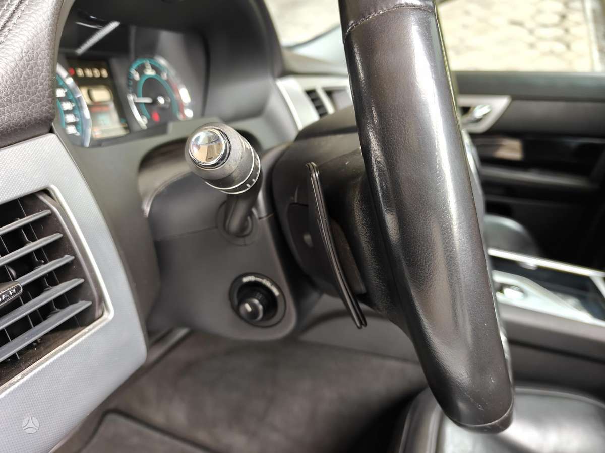 Jaguar XF, 3.0 l., Универсал