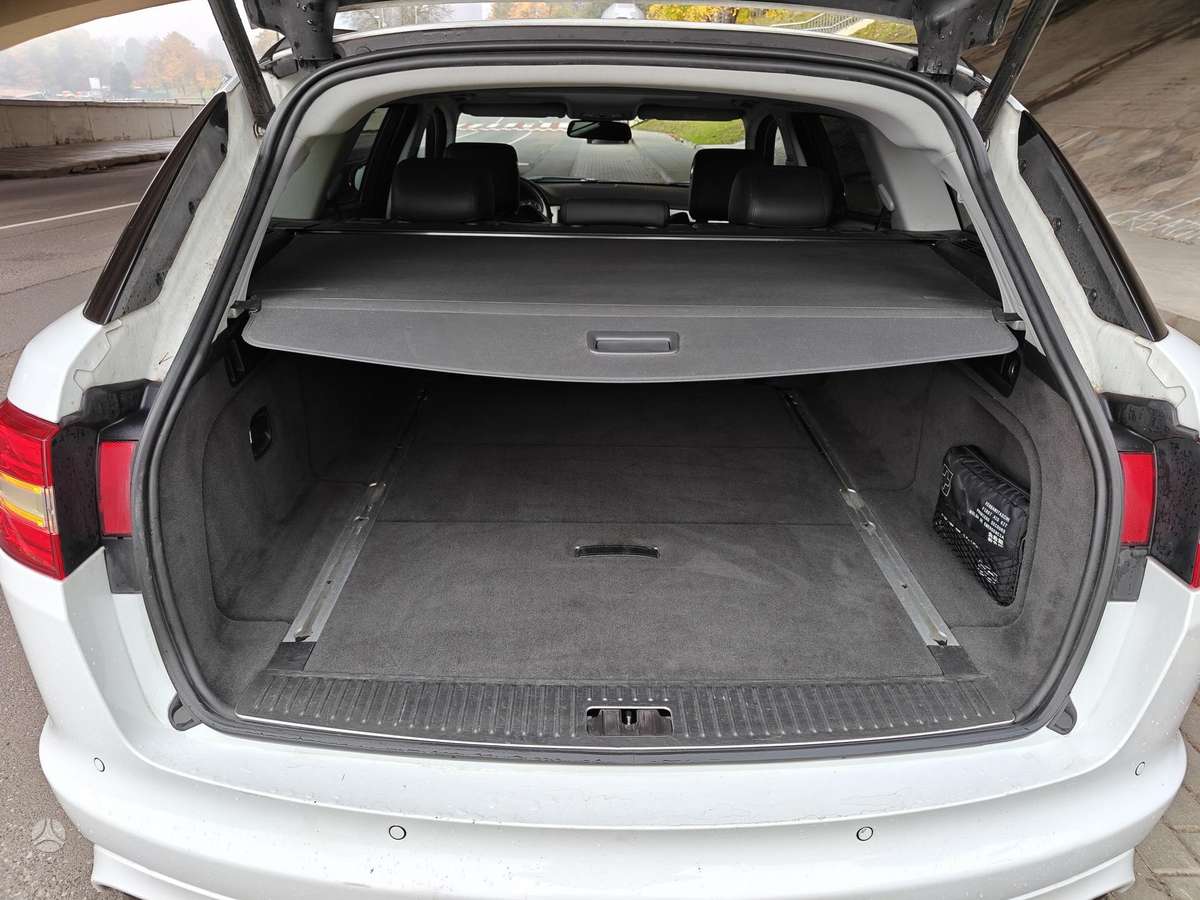 Jaguar XF, 3.0 l., wagon