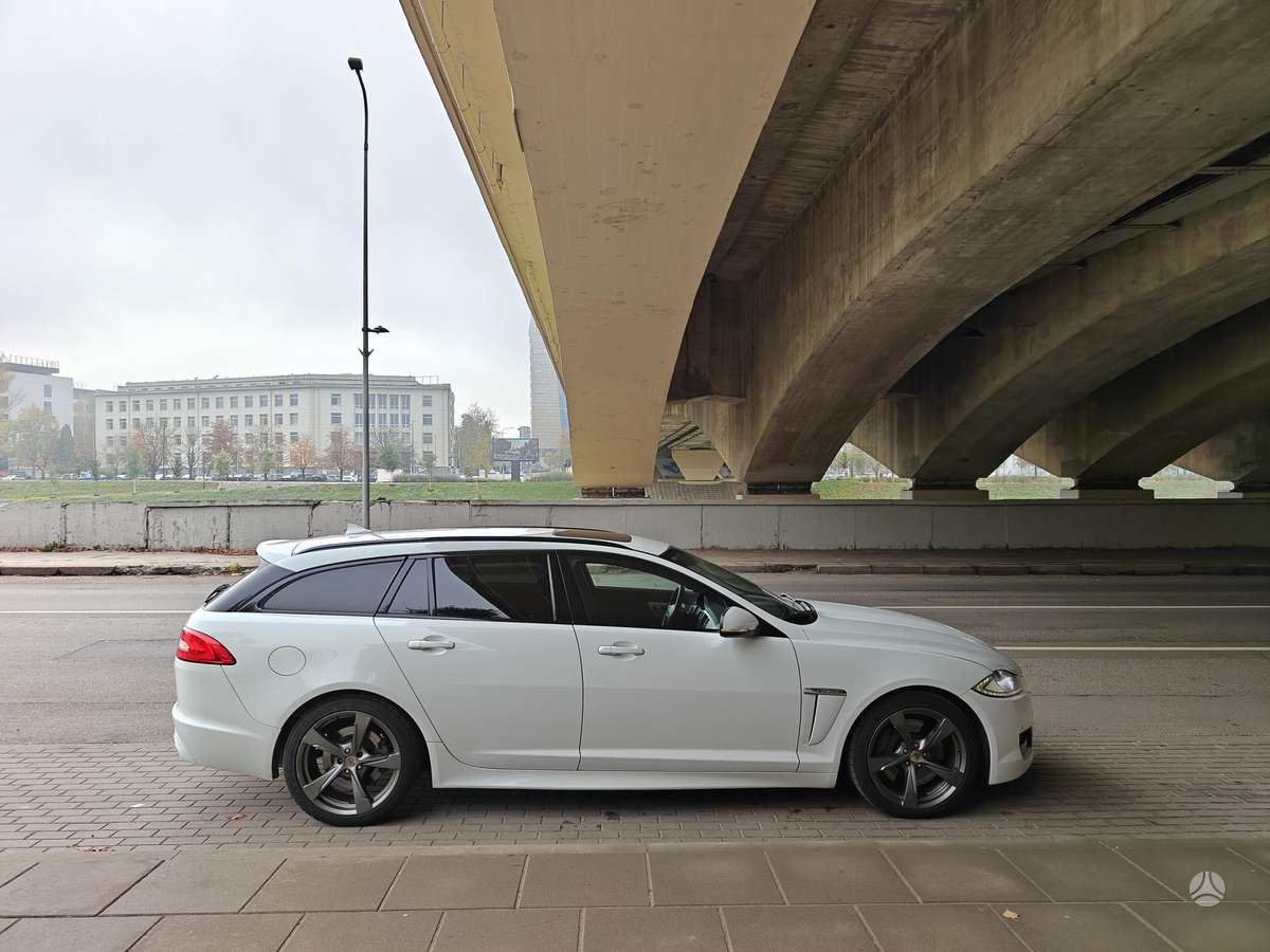 Jaguar XF, 3.0 l., wagon