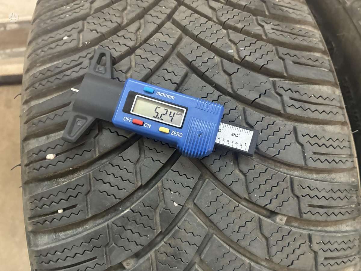 Firestone, зимние 225/40 R18