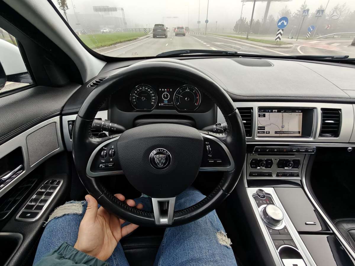 Jaguar XF, 3.0 l., wagon