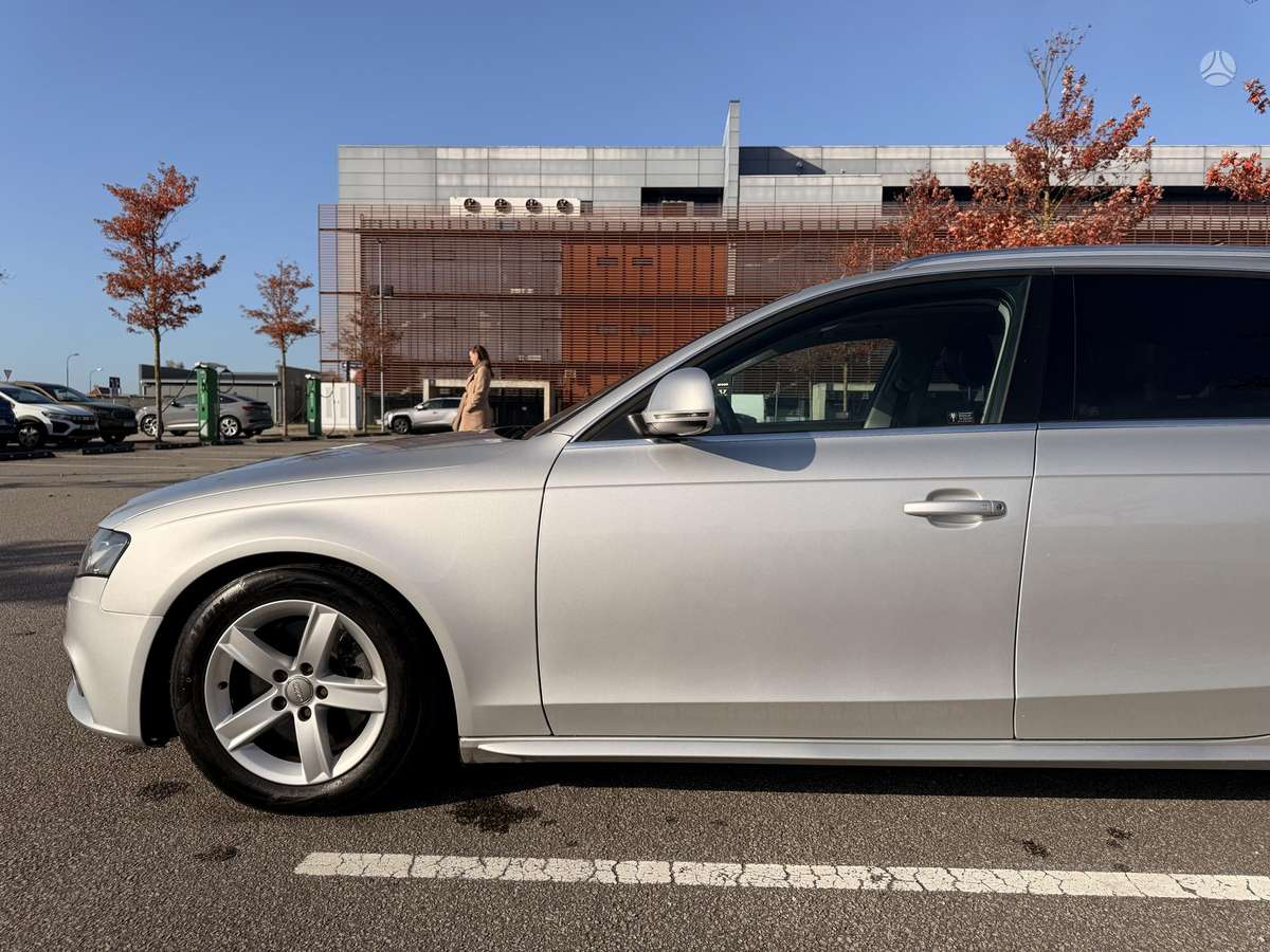 Audi A4, 2.0 l., Универсал