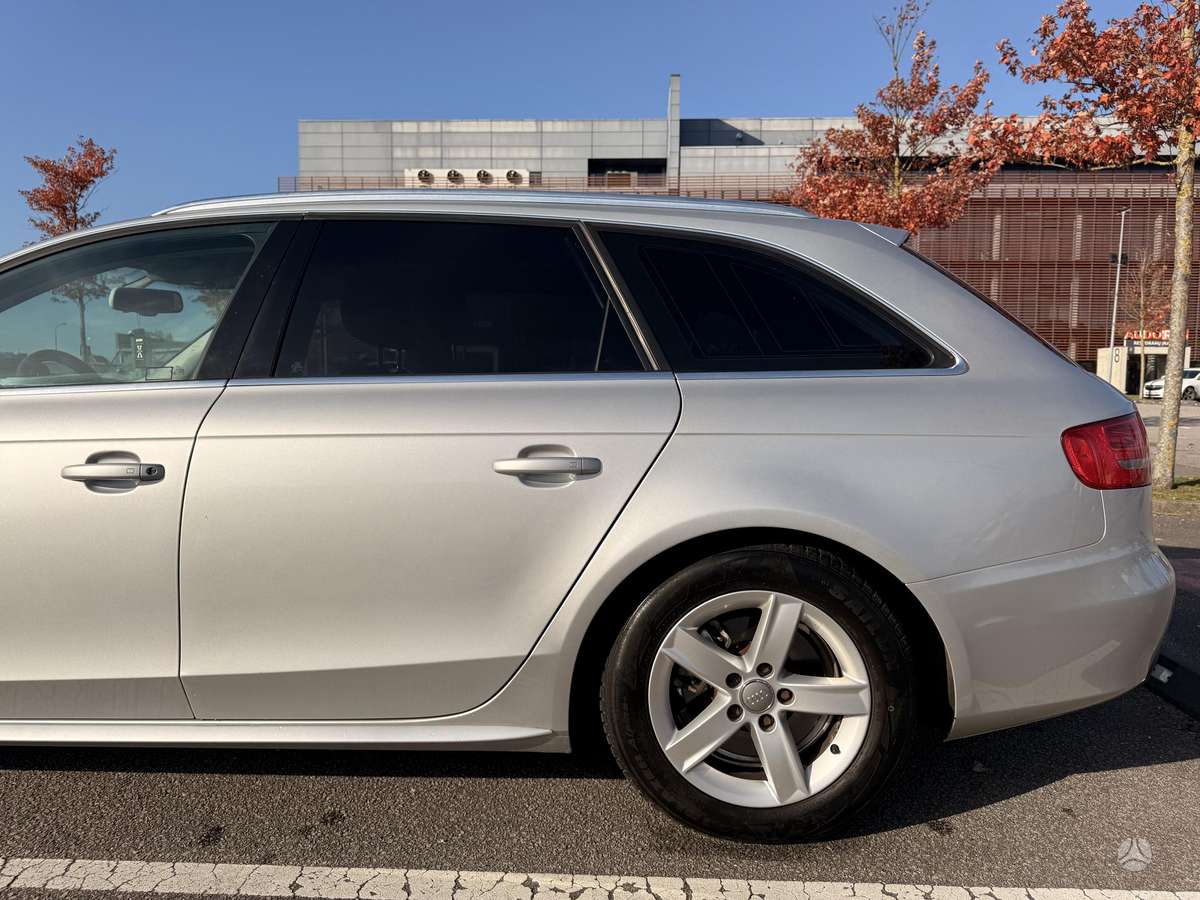 Audi A4, 2.0 l., Универсал