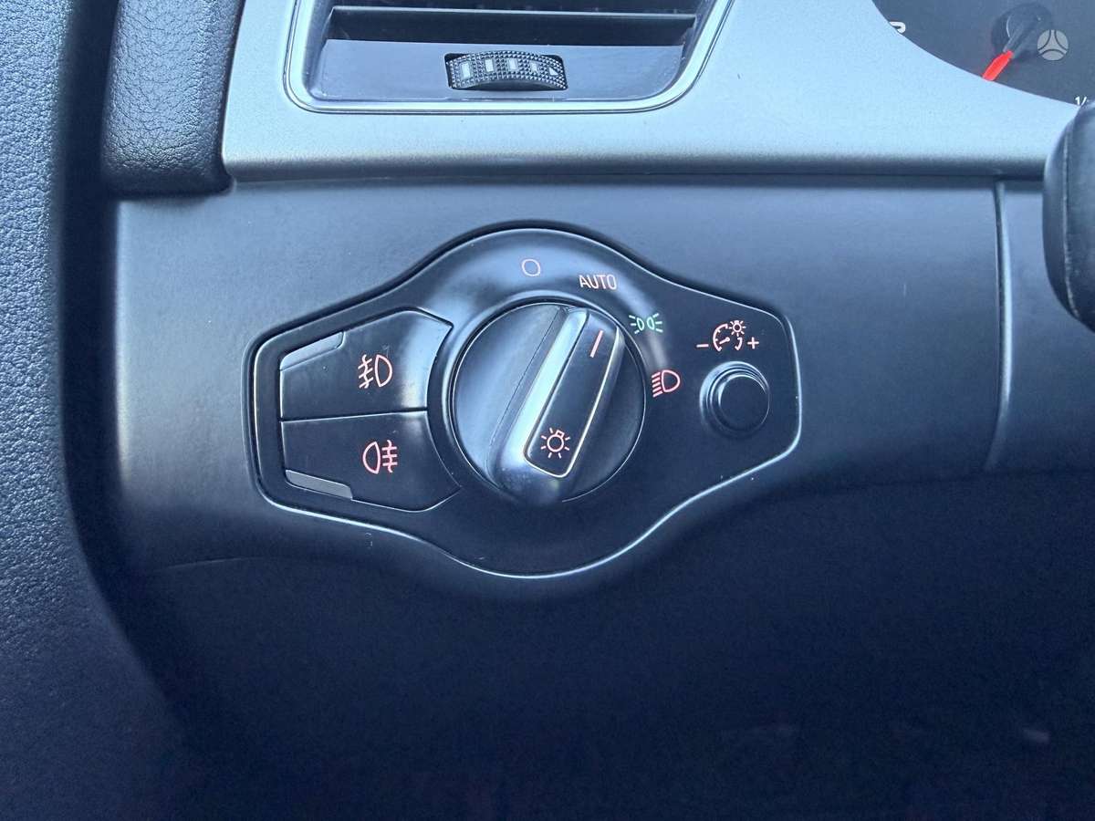 Audi A4, 2.0 l., Универсал