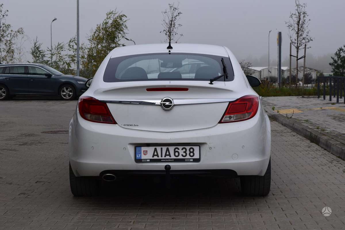 Opel Insignia, 2.0 l., hatchback
