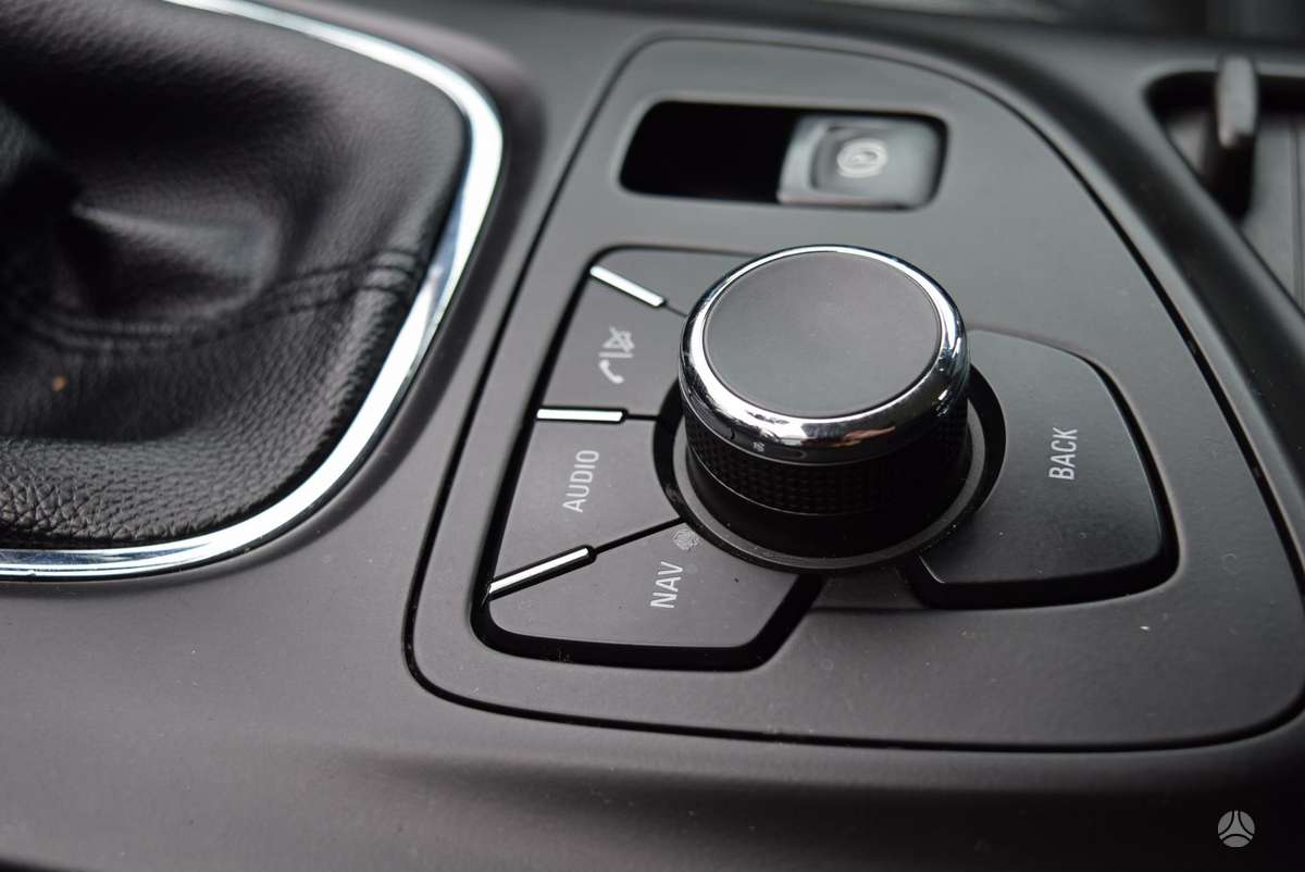 Opel Insignia, 2.0 l., hatchback