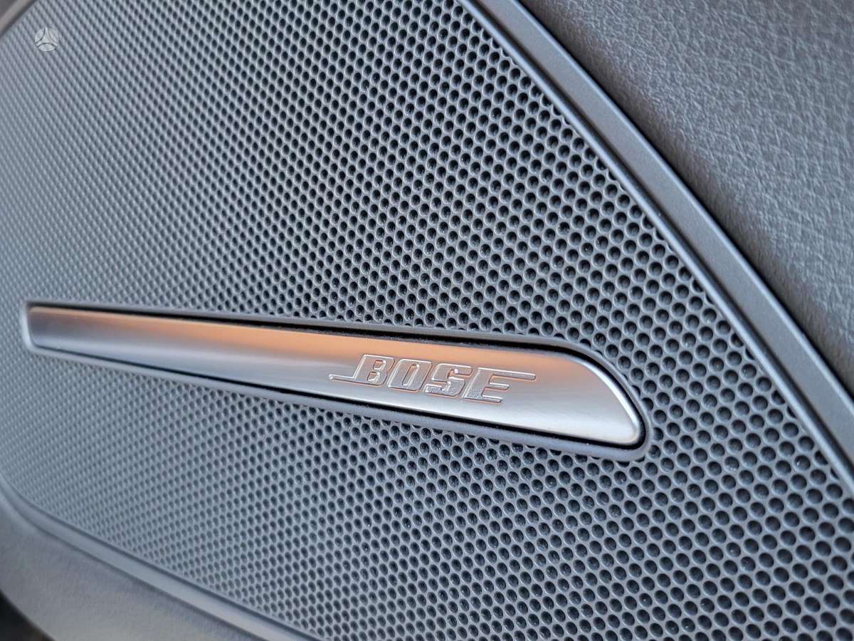 Audi A8, 3.0 l., sedanas