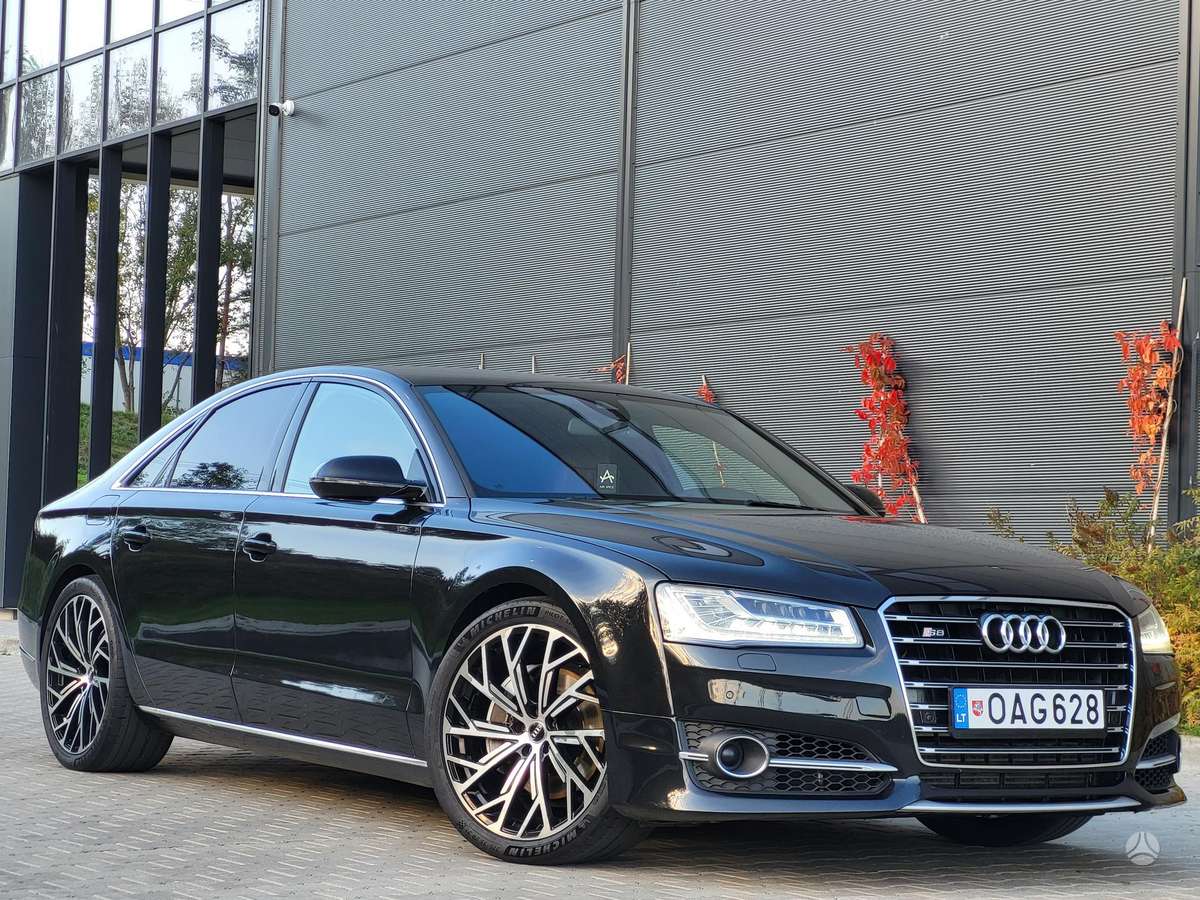 Audi A8, 3.0 l., sedanas