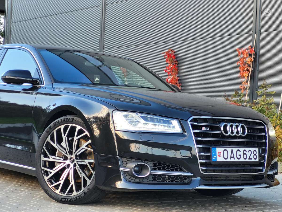 Audi A8, 3.0 l., sedanas
