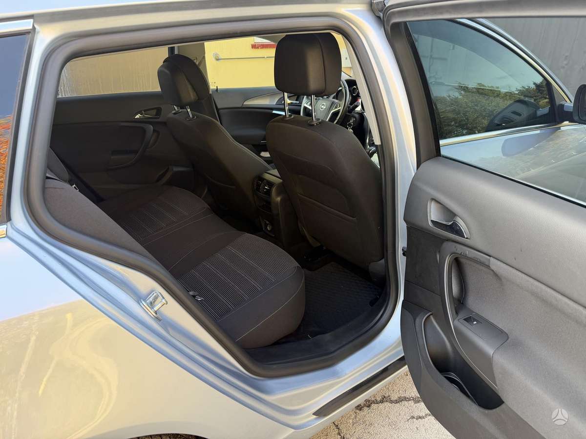 Opel Insignia, 2.0 l., Универсал