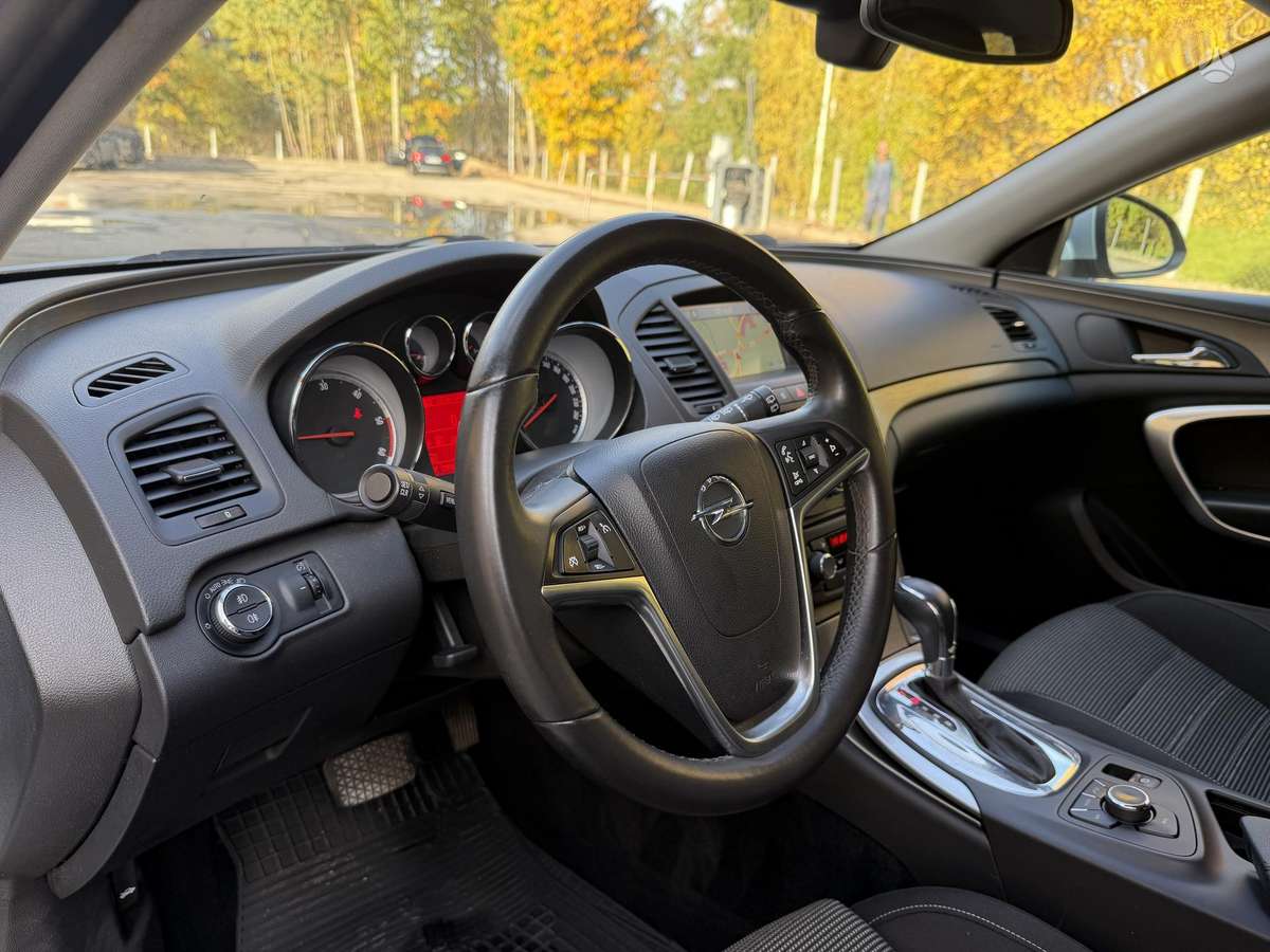 Opel Insignia, 2.0 l., Универсал