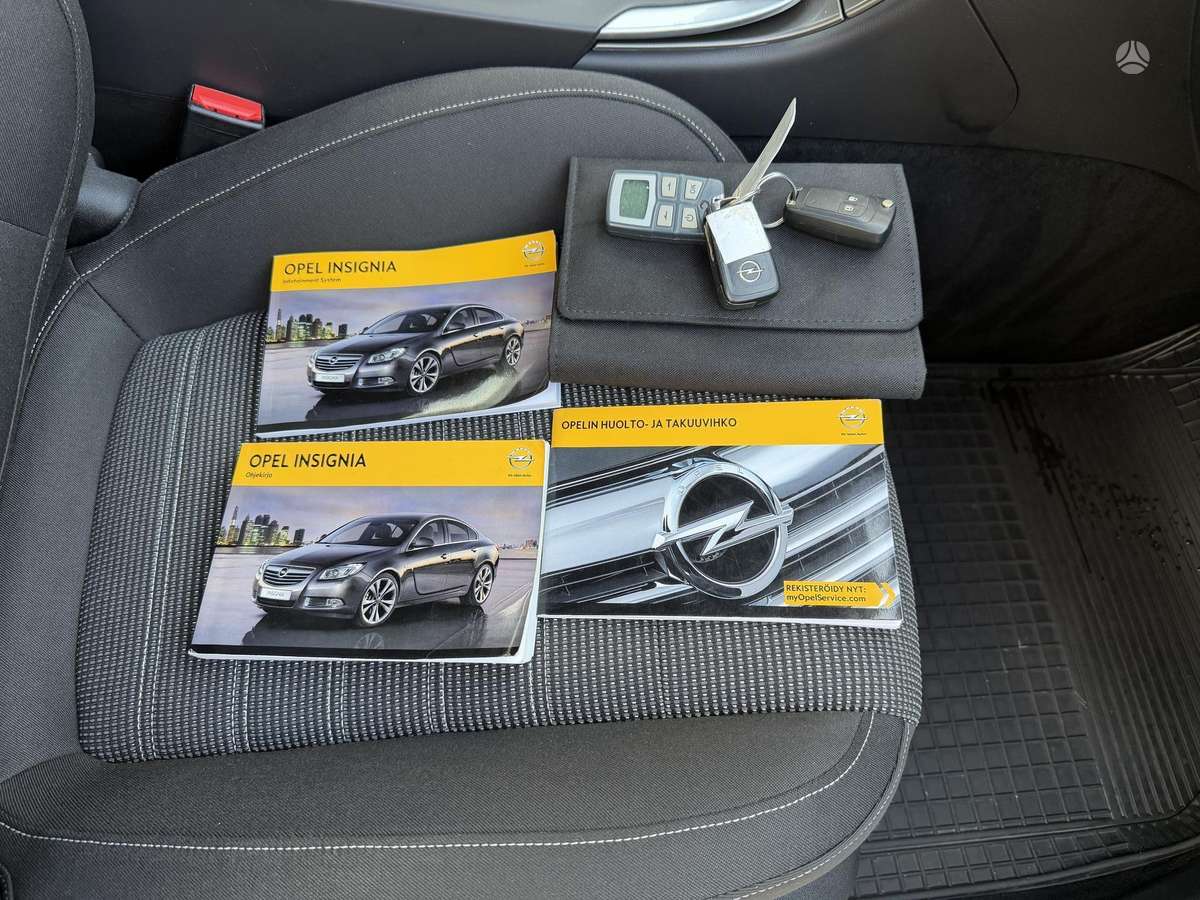 Opel Insignia, 2.0 l., Универсал