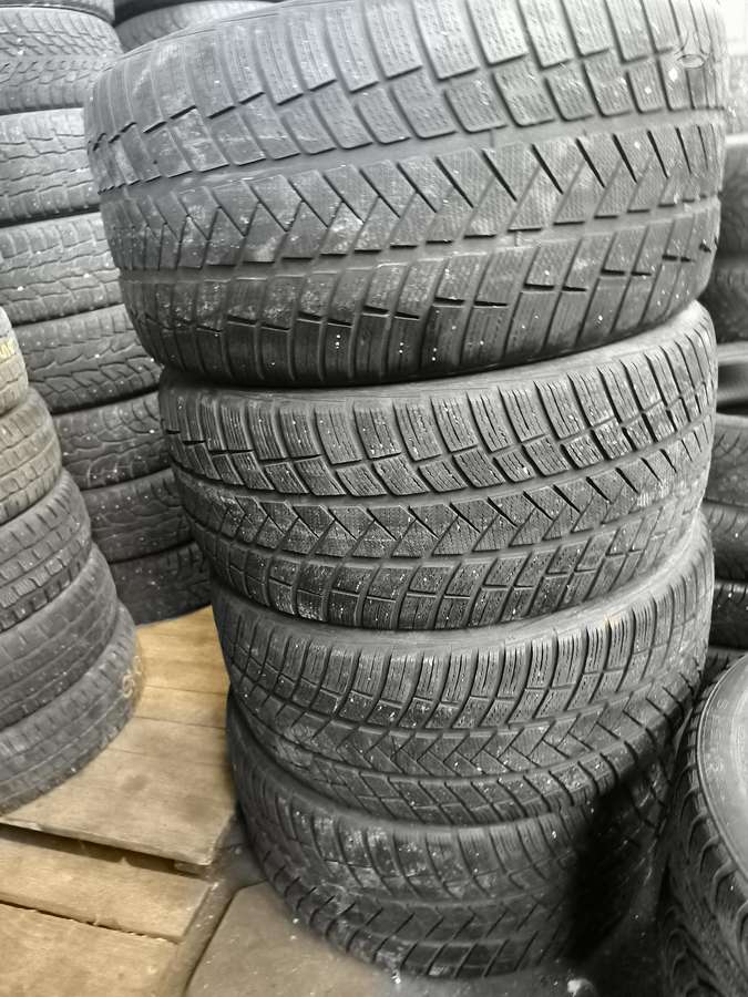 Vredestein, всесезонные 325/35 R22