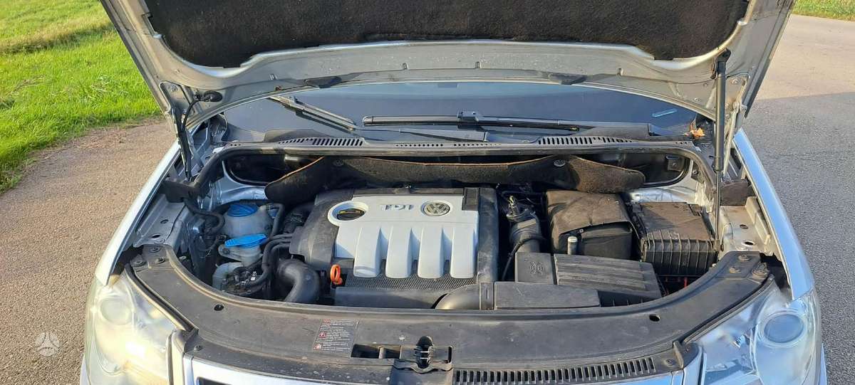Volkswagen Touran 2007 — photo 10