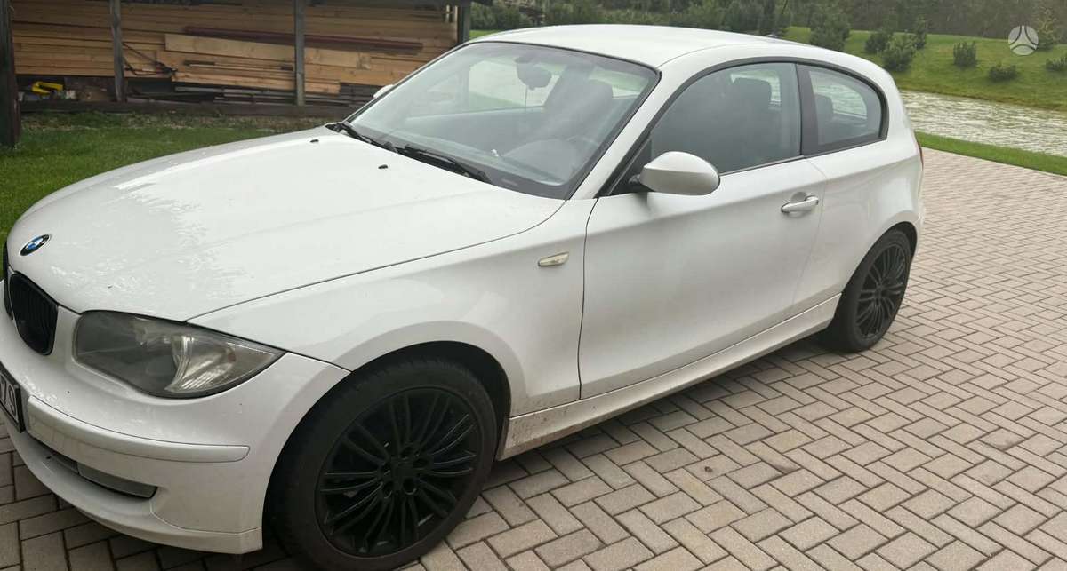 BMW 118, 2.0 l., Хэтчбек