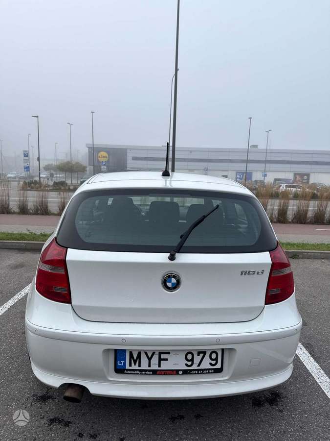 BMW 118, 2.0 l., Хэтчбек