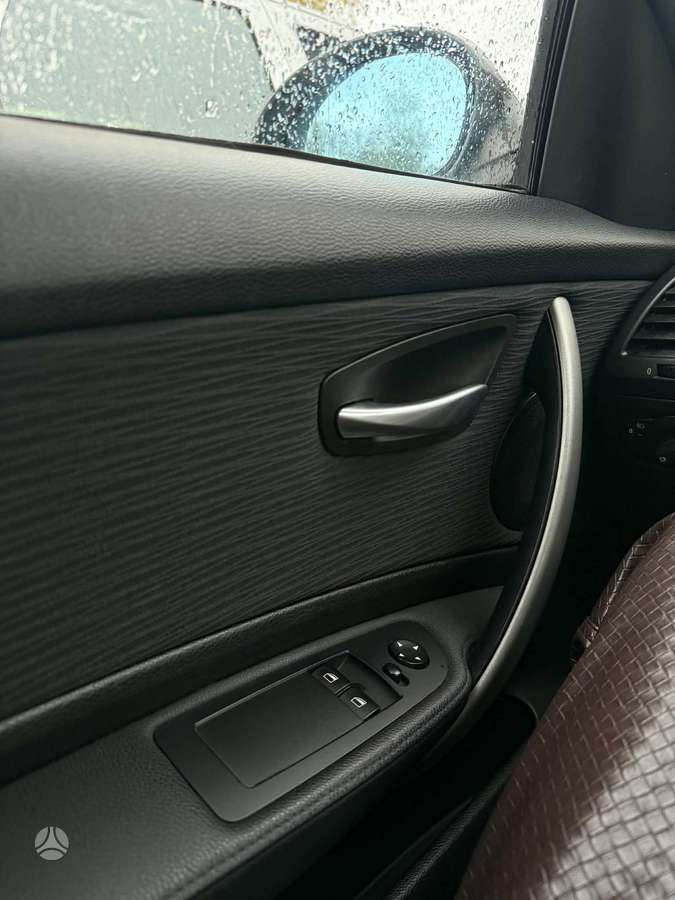 BMW 118, 2.0 l., Хэтчбек