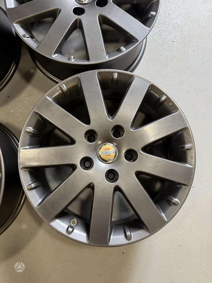 Chrysler, light alloy, R17