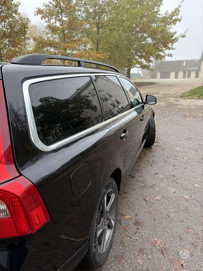 Volvo V70, 2.0 l., Универсал