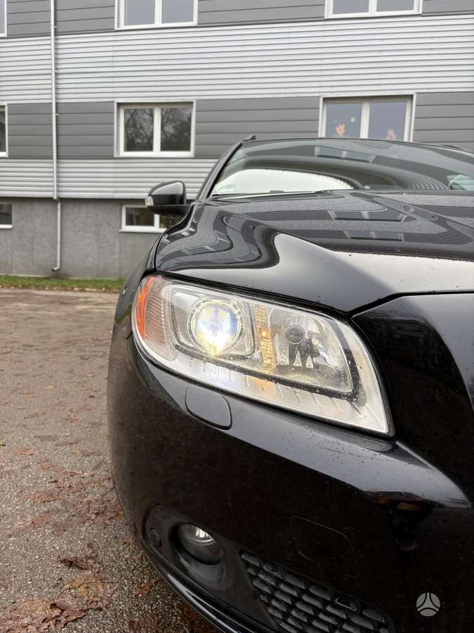 Volvo V70, 2.0 l., Универсал