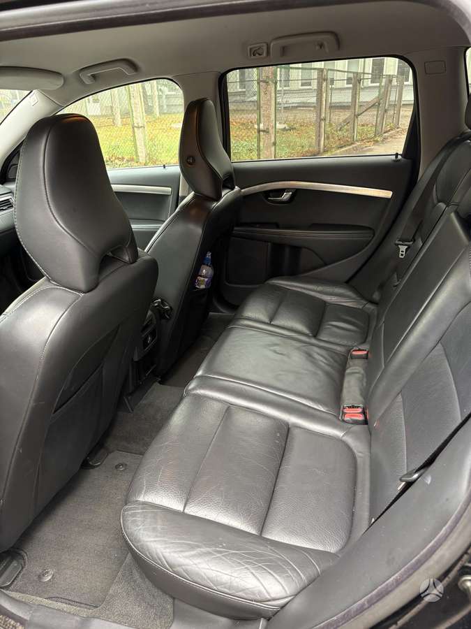 Volvo V70, 2.0 l., Универсал