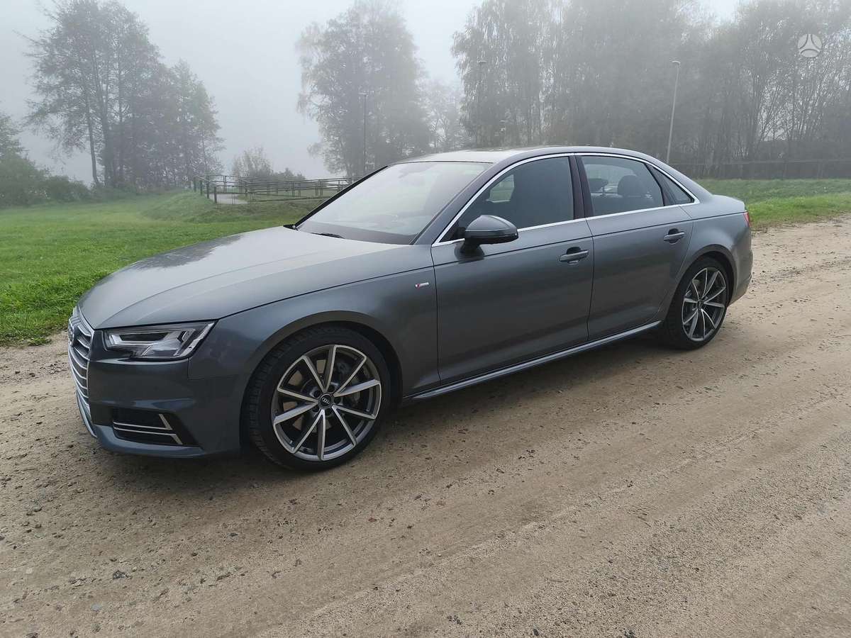 Audi A4, 2.0 l., Седан