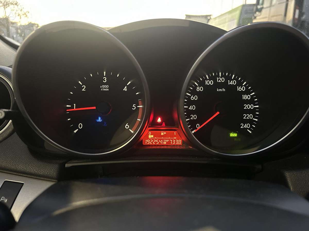 Mazda 3, 1.6 l., hatchback