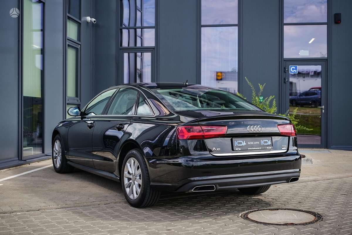 Audi A6, 2.0 l., Седан