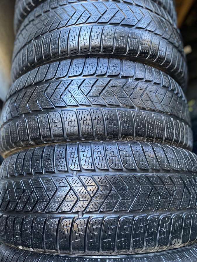 Pirelli, зимние 245/45 R19