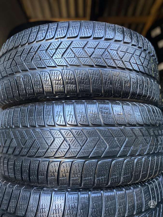 Pirelli, зимние 245/45 R19