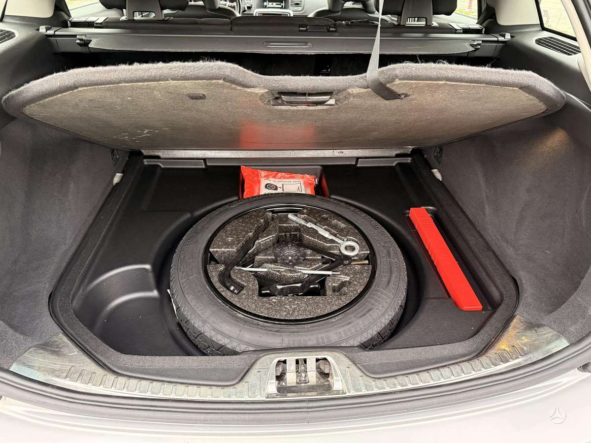 Volvo V60, 2.0 l., Универсал