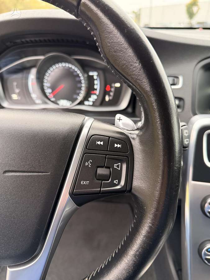 Volvo V60, 2.0 l., Универсал