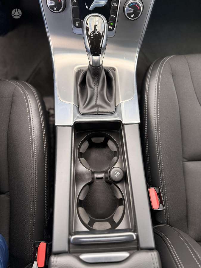 Volvo V60, 2.0 l., Универсал