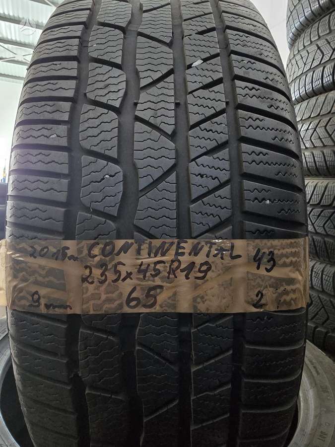 Continental, зимние 235/45 R19