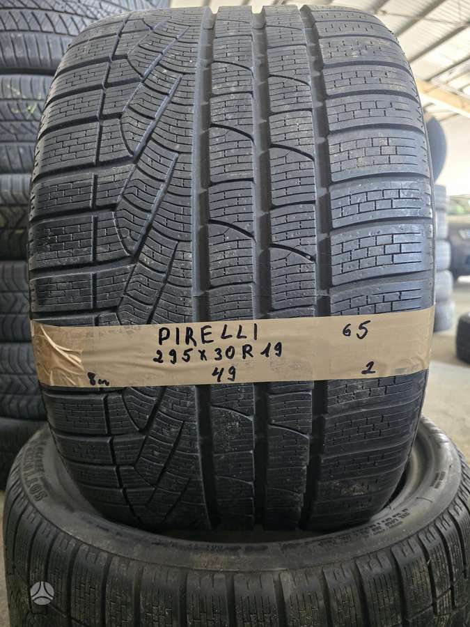 Pirelli, winter 295/30 R19